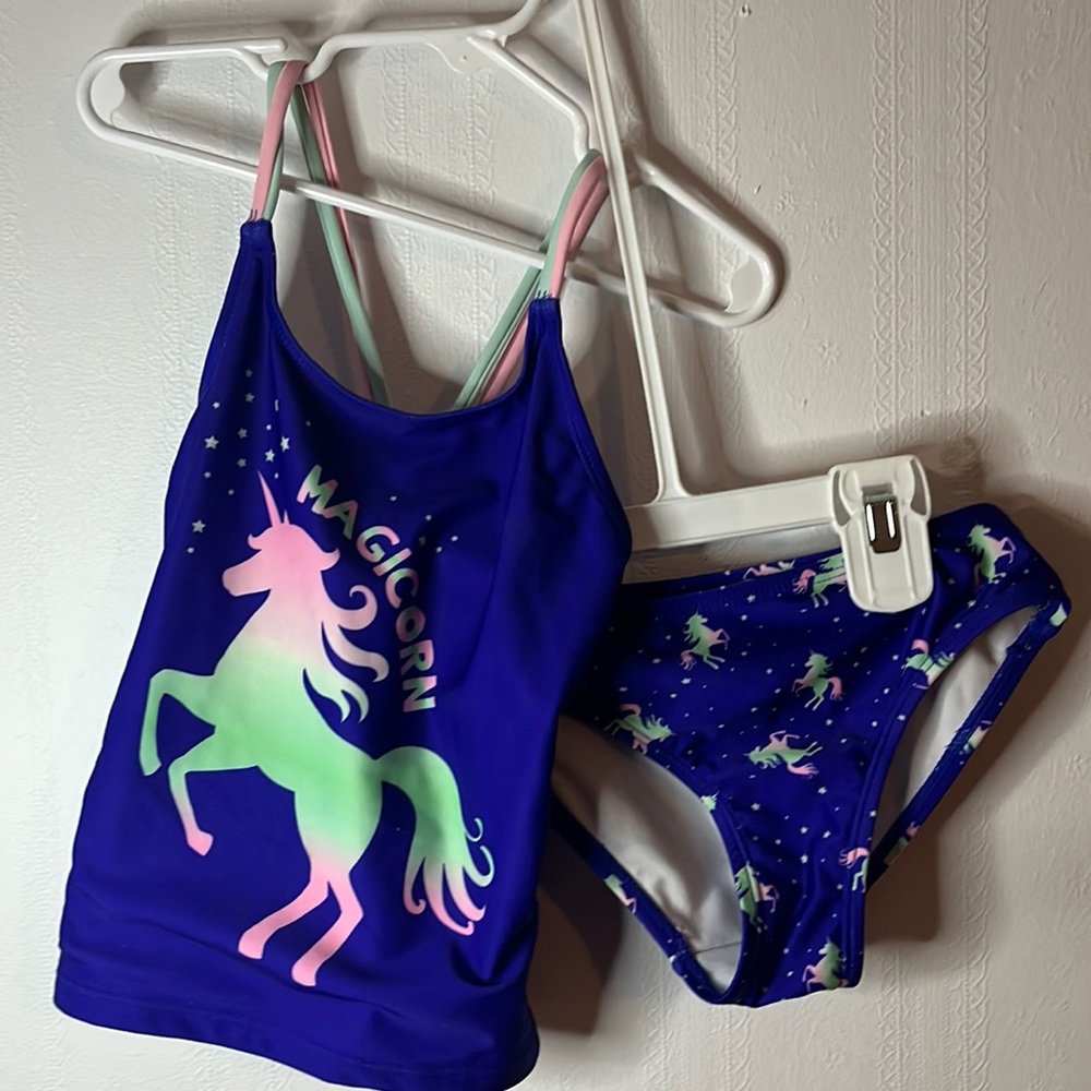 Girls size 6x two piece bathing suit